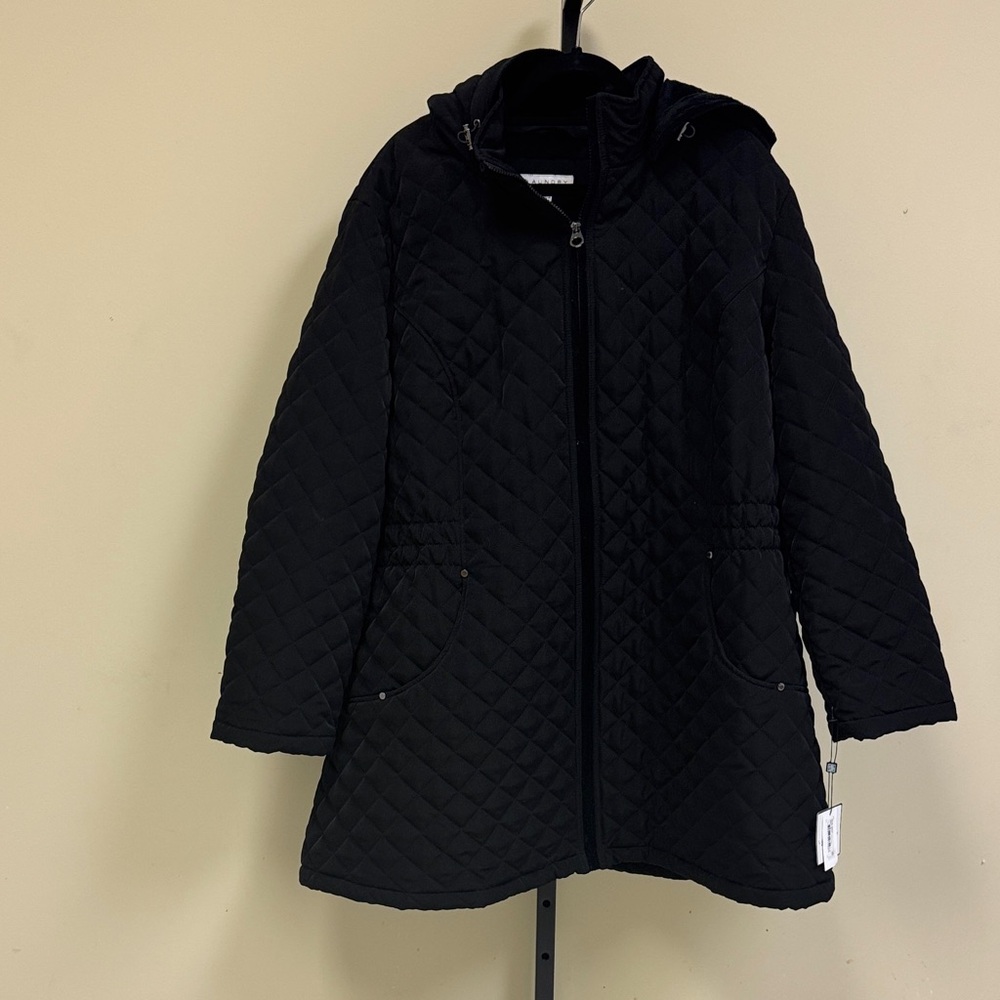 Laundry By Shelli Segal Black Quilted Puffer Jacket